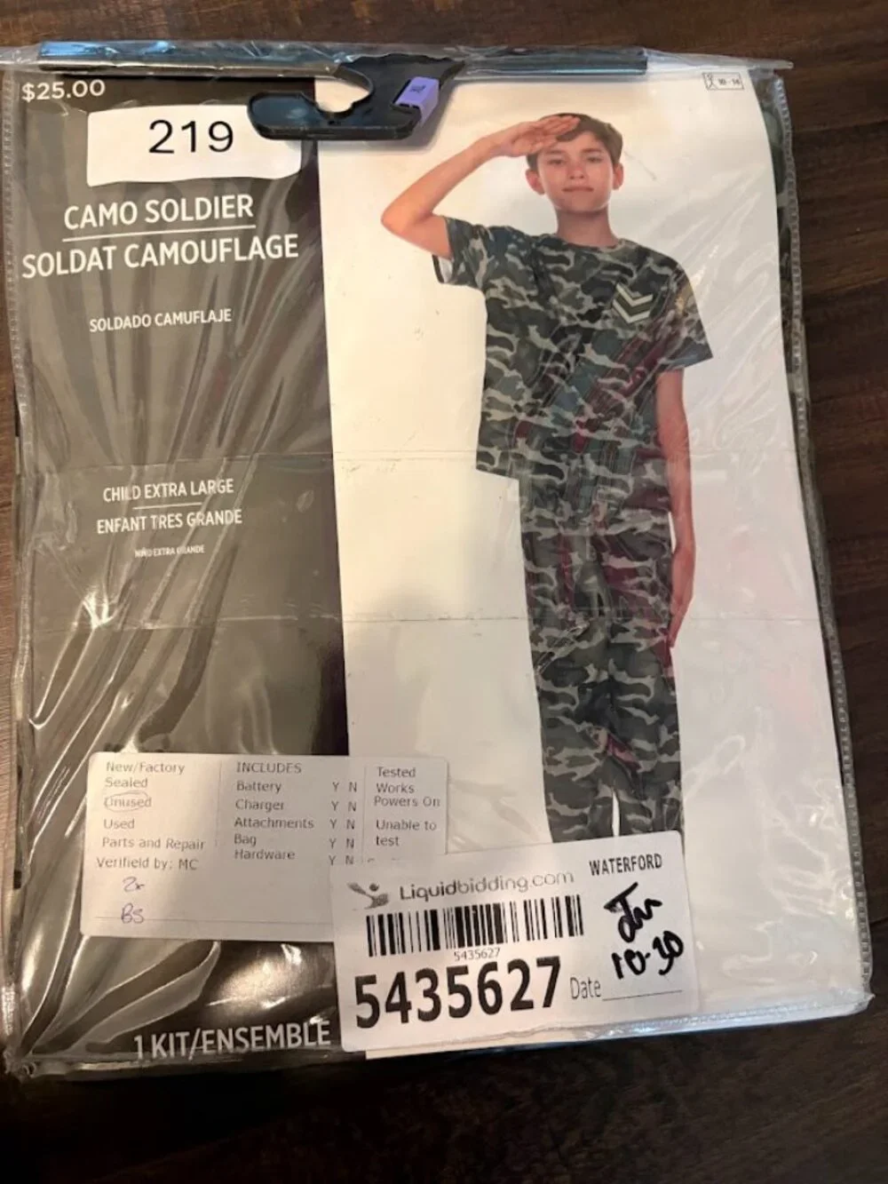 Kids new-with-tags Camo Soldier size XL - Soldat